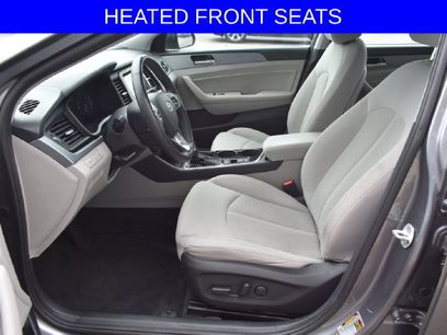 Used 2019 Hyundai Sonata SEL w/ Tech Package 02