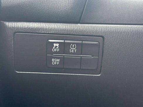 Used 2014 MAZDA MAZDA3 i Grand Touring FWD image 29