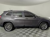 Certified 2019 Jeep Cherokee Latitude Plus w/ Trailer Tow Group image 3