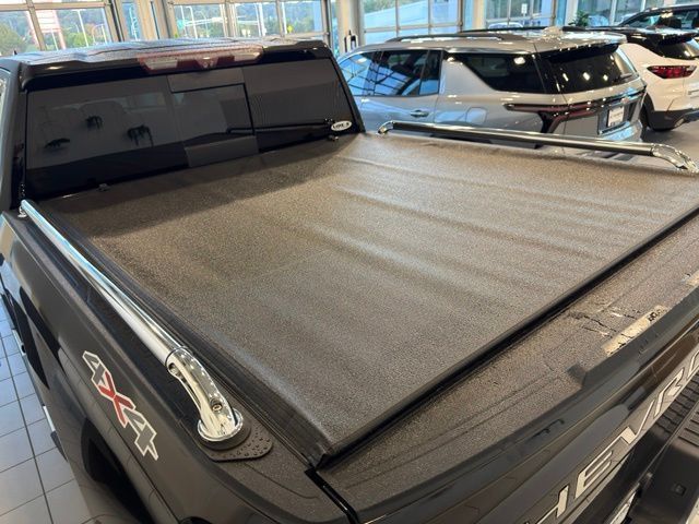 Used 2020 Chevrolet Silverado 1500 LTZ w/ LTZ Plus Package AWD/4WD image 45