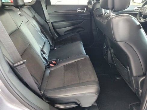 Certified 2021 Jeep Grand Cherokee Laredo X AWD/4WD image 14