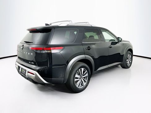 Used 2023 Nissan Pathfinder SL image 9