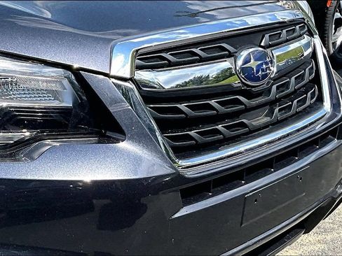 Used 2018 Subaru Forester 2.5i Touring w/ Popular Package #2 AWD/4WD image 30