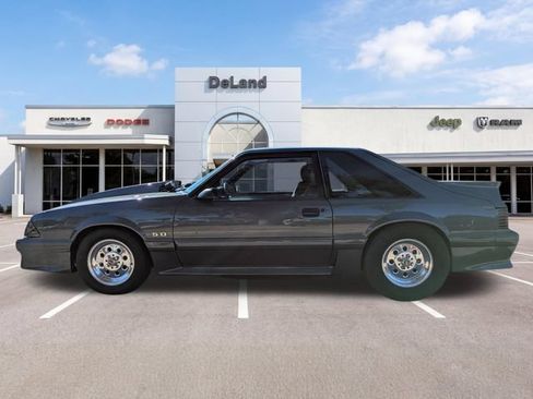 Used 1989 Ford Mustang GT RWD image 6