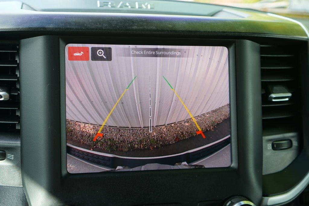 Used 2022 RAM 1500 Big Horn AWD/4WD image 32