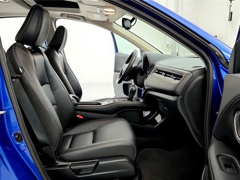 Used 2021 Honda HR-V EX-L image 29