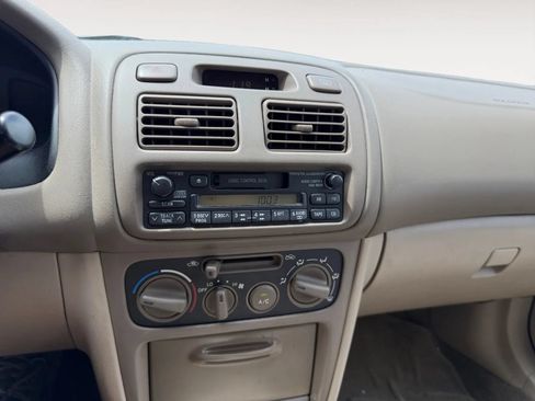 Used 1998 Toyota Corolla VE FWD image 9