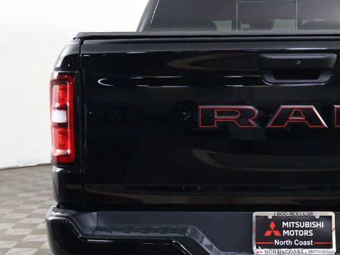Used 2025 RAM 1500 Big Horn AWD/4WD image 17