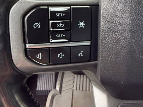 Used 2021 Ford F150 Lariat w/ FX4 Off-Road Package AWD/4WD image 18