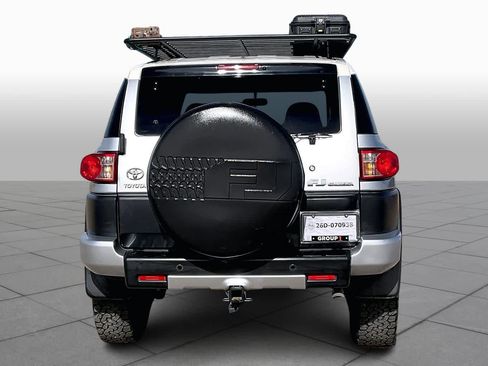 Used 2007 Toyota FJ Cruiser 4WD image 5