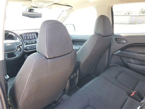 Used 2020 Chevrolet Colorado LT image 11
