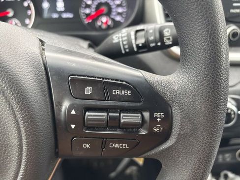 Used 2018 Kia Sorento L image 15