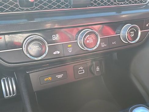 Used 2023 Acura Integra A-Spec image 17