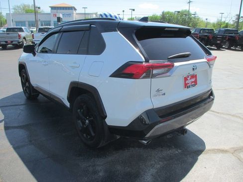 Used 2019 Toyota RAV4 XSE w/ XSE Weather Package image 10