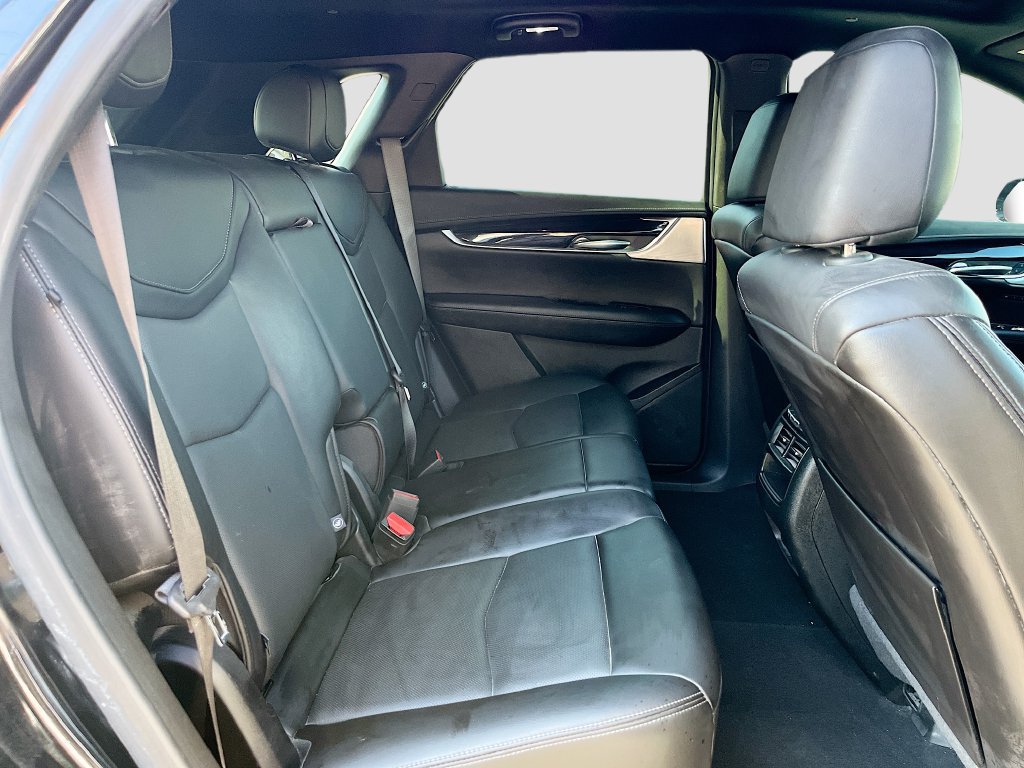 Used 2024 Cadillac XT5 Premium Luxury w/ Technology Package FWD image 29