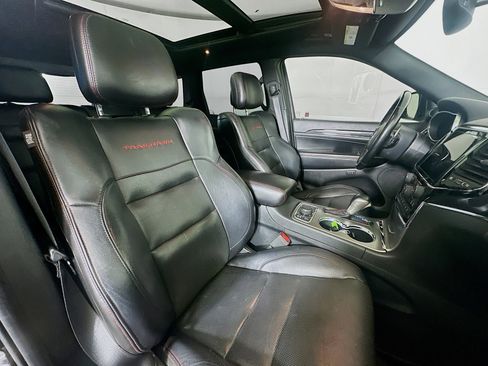 Used 2020 Jeep Grand Cherokee Trailhawk w/ Trailhawk Luxury Group image 33