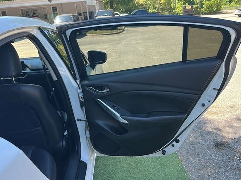 Used 2017 MAZDA MAZDA6 Touring FWD image 22
