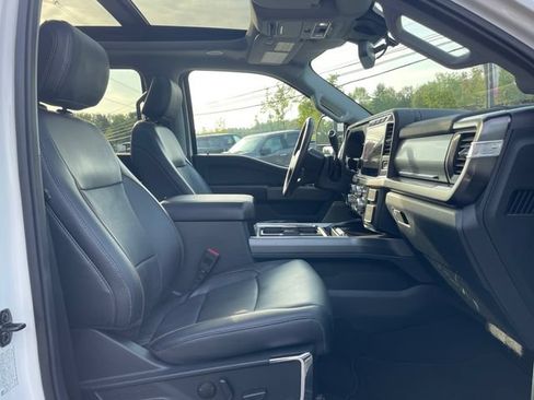 Used 2023 Ford F250 Lariat w/ Lariat Ultimate Package AWD/4WD image 16