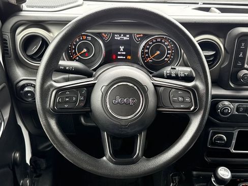 Used 2018 Jeep Wrangler Unlimited Sport AWD/4WD image 15
