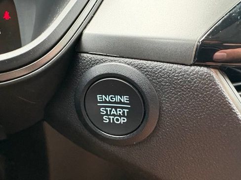 Used 2025 Ford Escape Active AWD/4WD image 20