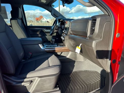 New 2025 GMC Sierra 1500 Elevation w/ Preferred Package image 22