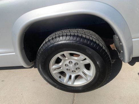 Used 2002 Dodge Dakota SLT image 10