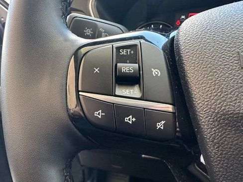 Used 2021 Ford Escape SE w/ SE Sport Appearance Package FWD image 21