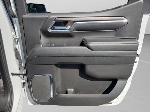 Used 2024 GMC Sierra 1500 SLT image 25