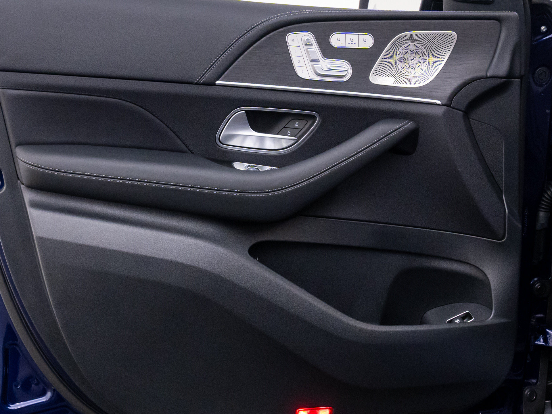 New 2026 Mercedes-Benz GLE 53 AMG 4MATIC image 14