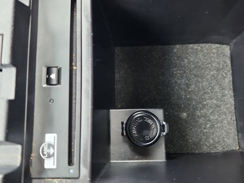 Used 2020 Subaru Outback Touring XT image 22