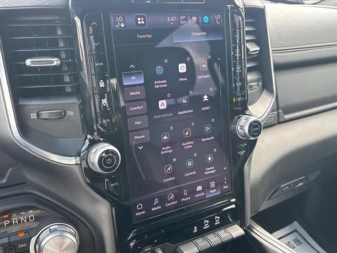 Used 2025 RAM 1500 Laramie w/ Sport Appearance Package AWD/4WD image 20