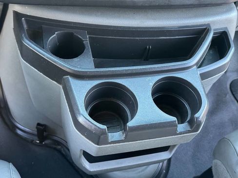 Used 2011 Ford E-250 and Econoline 250 w/ PWR Group image 17