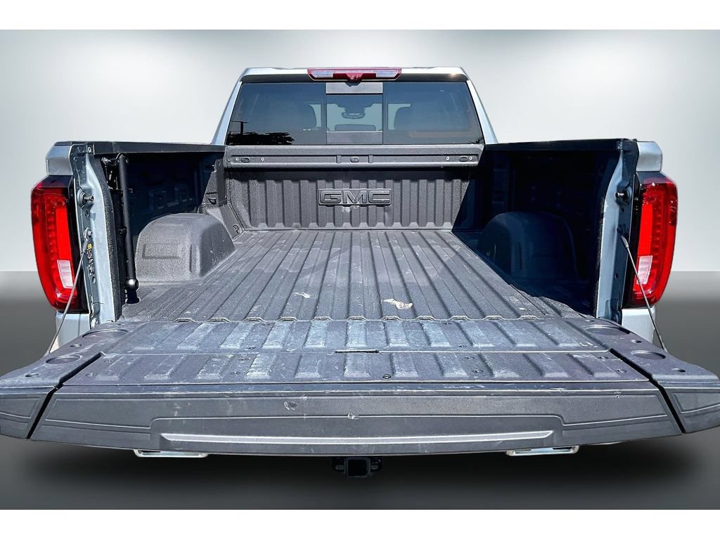 Used 2025 GMC Sierra 1500 Denali w/ Technology Package AWD/4WD image 7