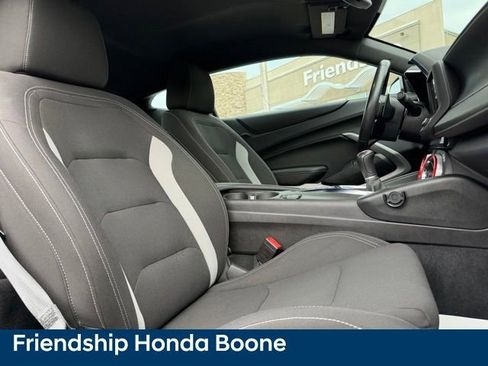 Used 2021 Chevrolet Camaro LT RWD image 36