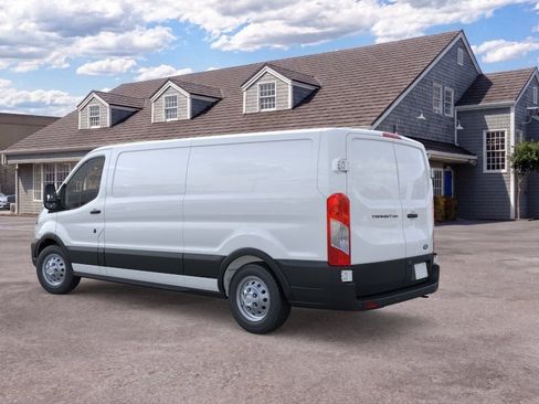 New 2026 Ford Transit 250 Low Roof RWD image 4