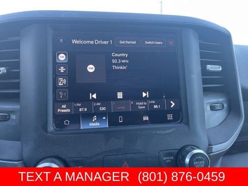 Used 2024 RAM 2500 Tradesman w/ Chrome Appearance Group AWD/4WD image 18