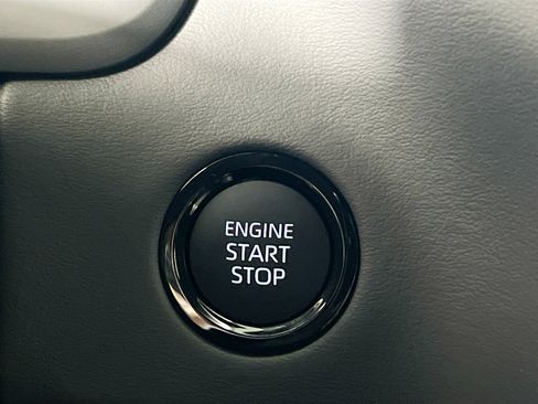 New 2026 Toyota Tundra Platinum AWD/4WD image 23