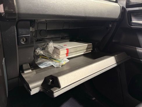 Certified 2024 Toyota 4Runner TRD Off-Road Premium image 30