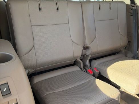 Used 2010 Lexus GX 460 image 28