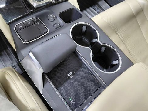 Used 2022 Acura MDX SH-AWD w/ Technology Package image 31