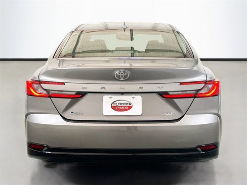 New 2026 Toyota Camry XLE image 5