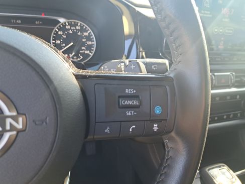 Certified 2023 Nissan Pathfinder SL w/ Black Appearance Package image 20