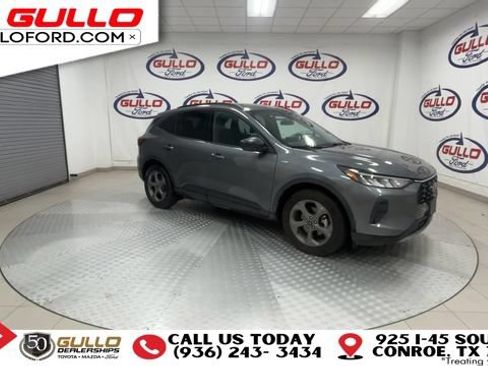 Used 2025 Ford Escape ST-Line w/ Tech Pack #1 FWD image 2