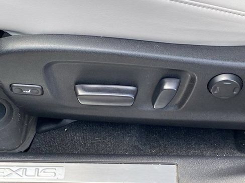 Used 2022 Lexus RX 350 FWD w/ Luxury Package image 17