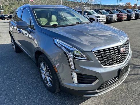 Used 2022 Cadillac XT5 Premium Luxury w/ Technology Package image 7