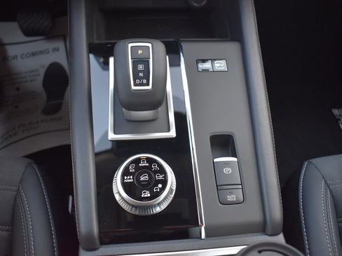 New 2026 Nissan Rogue SL image 39