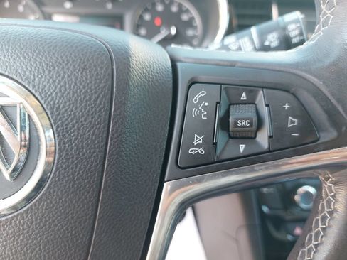 Used 2020 Buick Encore Preferred FWD image 15