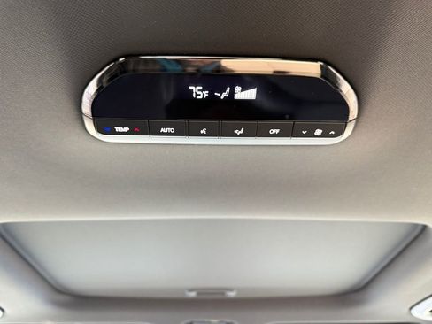 New 2027 Kia Telluride S w/ Towing Package AWD/4WD image 11
