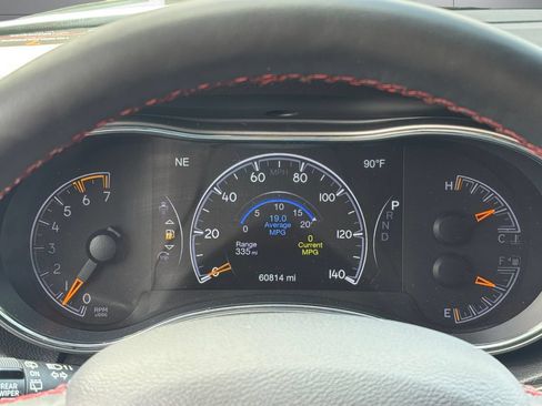 Used 2019 Jeep Grand Cherokee Trailhawk AWD/4WD image 14