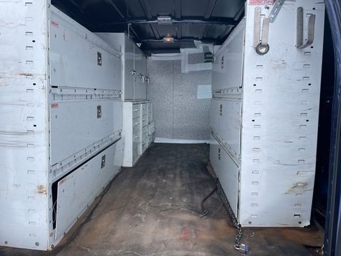 Used 2014 Ford E-350 and Econoline 350 Super Duty w/ Power Group image 22